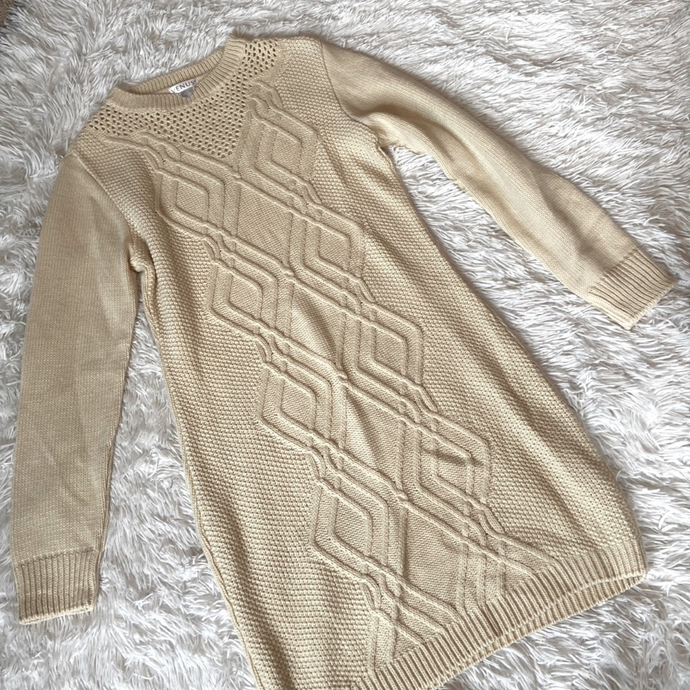 Med Venus sweater dress